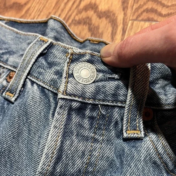 Veda RARE Levi's Cut Off Patchwork Pocket Button Fly‎ Denim Shorts Women's 24" - Picture 4 of 7